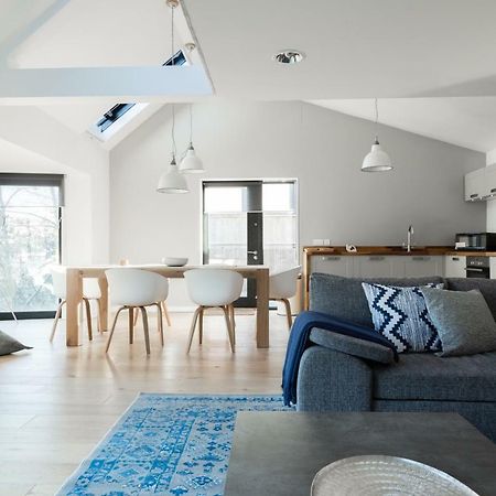 The Cliffside Loft - Distinctly Modern 3 Bdr Riverside Home Бат Экстерьер фото