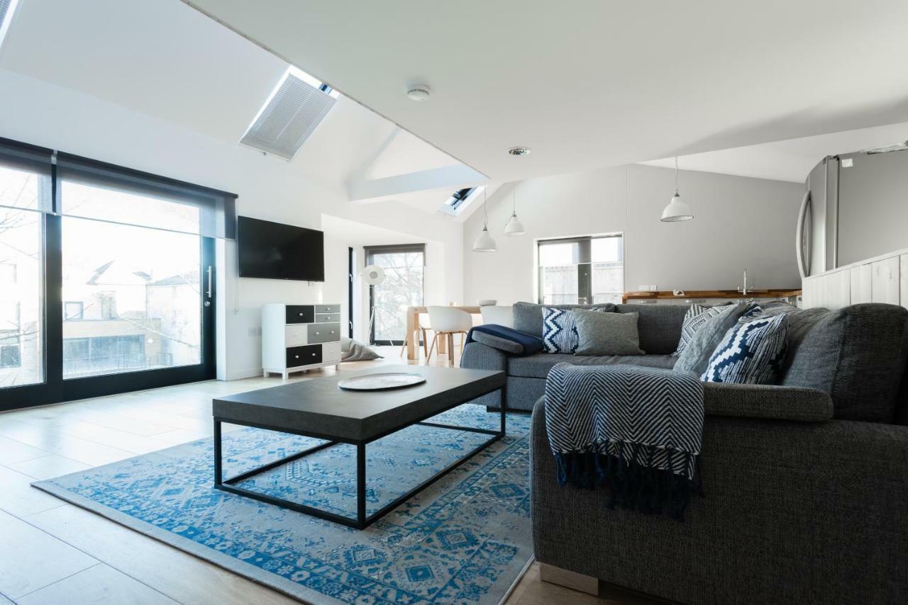 The Cliffside Loft - Distinctly Modern 3 Bdr Riverside Home Бат Экстерьер фото