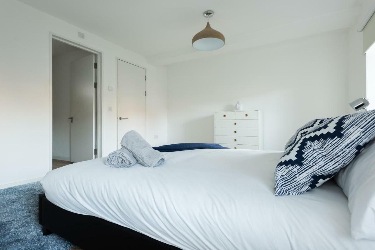 The Cliffside Loft - Distinctly Modern 3 Bdr Riverside Home Бат Экстерьер фото